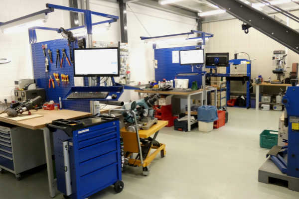 Repa­ra­tur, War­tung und Service